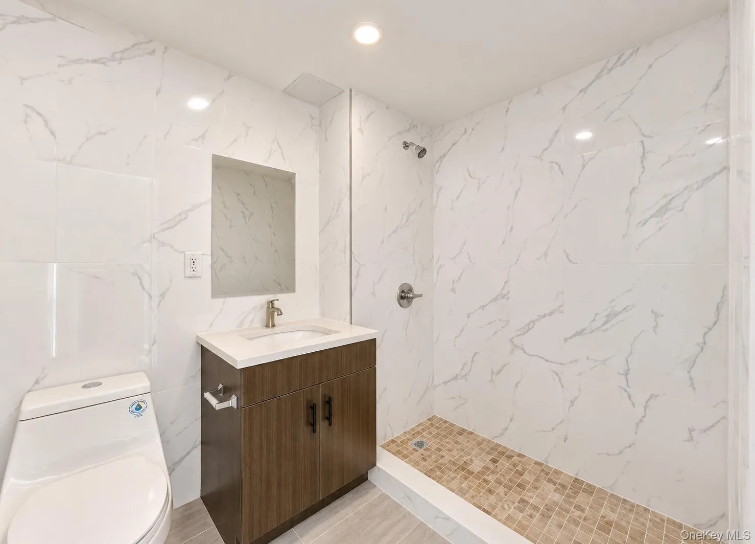 9730 64 Th Avenue, New York, NY , With , 1 Bedroom , and , 2 Room , 1 Bathroom , For , Residential Lease , For Rent , 1067459 , MLSID,1067459 9730 64 Th Avenue, New York, NY , With , 1 Bedroom , and , 2 Room , 1 Bathroom , For , Residential Lease , For Rent , 1067459 , MLSID,1067459