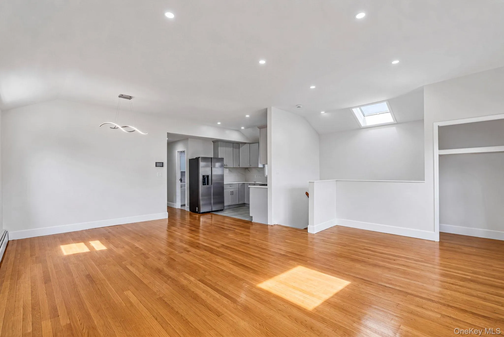 2317 Regina Avenue, New York, NY , With , 3 Bedroom , and , 7 Room , 2 Bathroom , For , Residential Lease , For Rent , 1067465 , MLSID,1067465 2317 Regina Avenue, New York, NY , With , 3 Bedroom , and , 7 Room , 2 Bathroom , For , Residential Lease , For Rent , 1067465 , MLSID,1067465