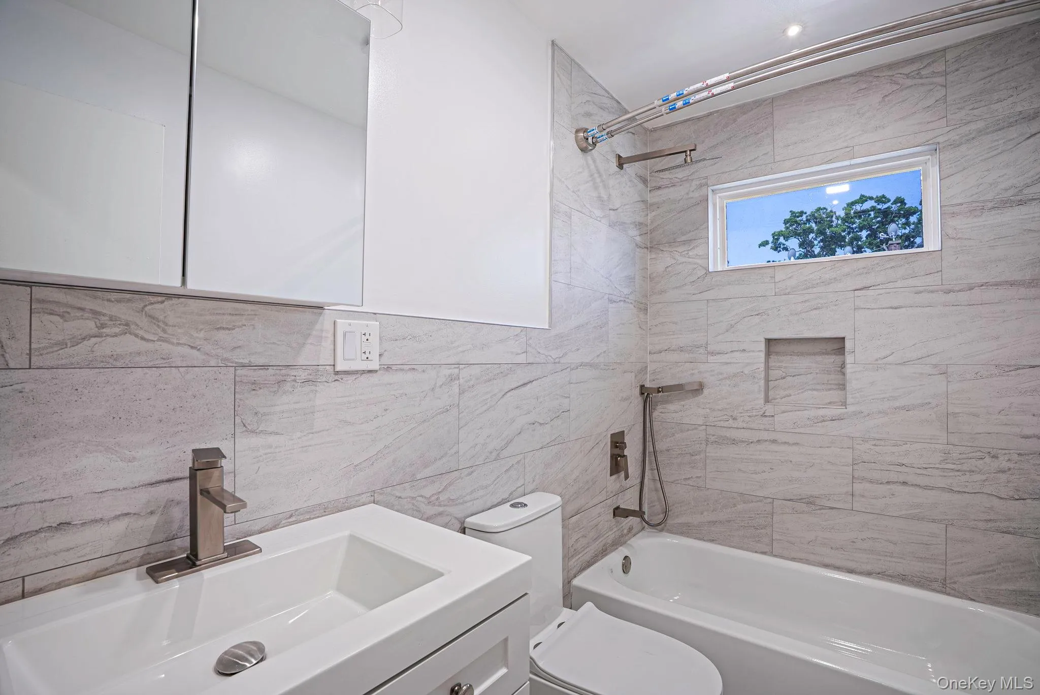 2317 Regina Avenue, New York, NY , With , 3 Bedroom , and , 7 Room , 2 Bathroom , For , Residential Lease , For Rent , 1067465 , MLSID,1067465 2317 Regina Avenue, New York, NY , With , 3 Bedroom , and , 7 Room , 2 Bathroom , For , Residential Lease , For Rent , 1067465 , MLSID,1067465