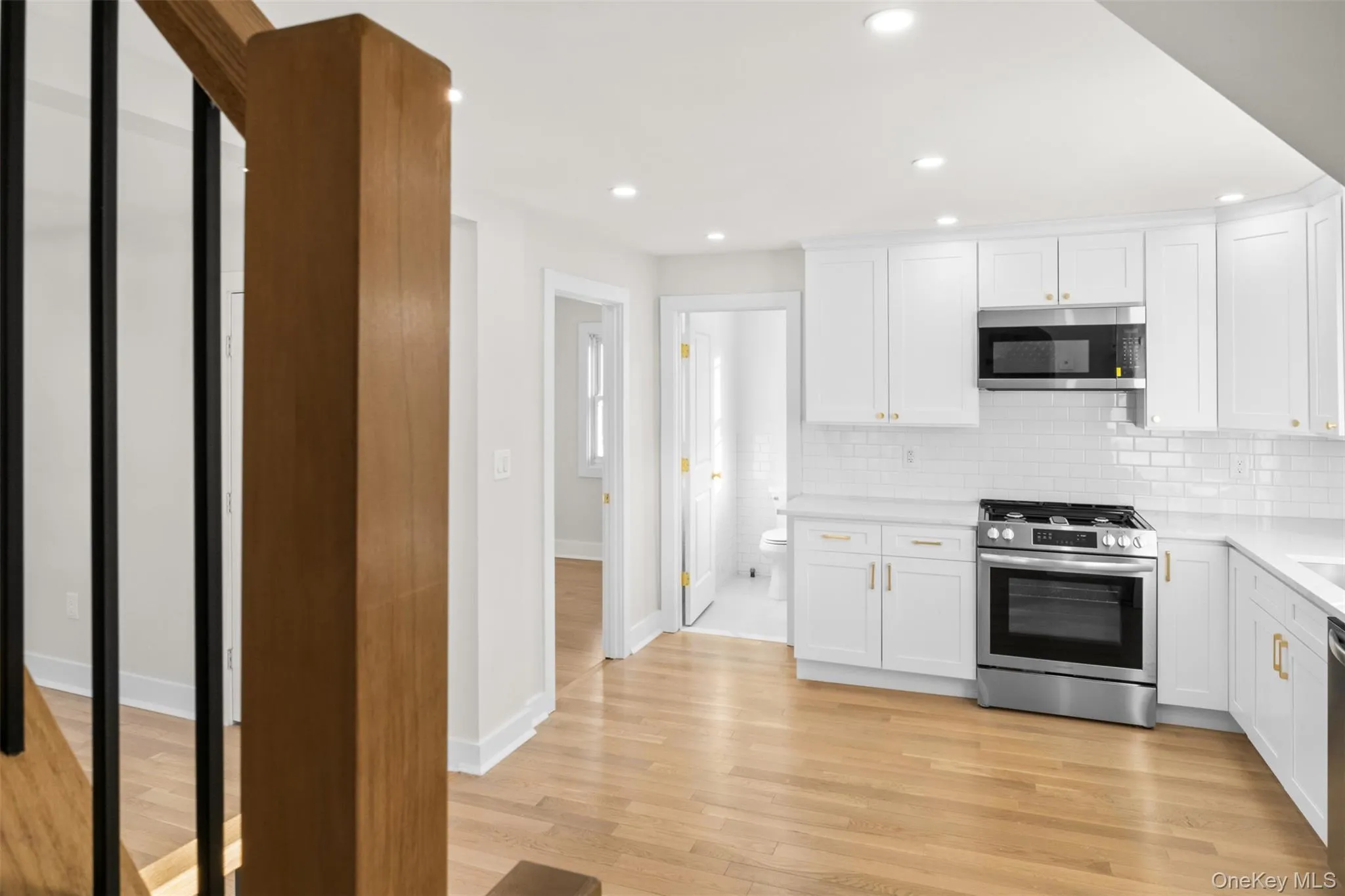 29 Central Avenue, Hempstead, NY , With , 1 Bedroom , and , 4 Room , 1 Bathroom , For , Residential Lease , For Rent , 1067587 , MLSID,1067587 29 Central Avenue, Hempstead, NY , With , 1 Bedroom , and , 4 Room , 1 Bathroom , For , Residential Lease , For Rent , 1067587 , MLSID,1067587