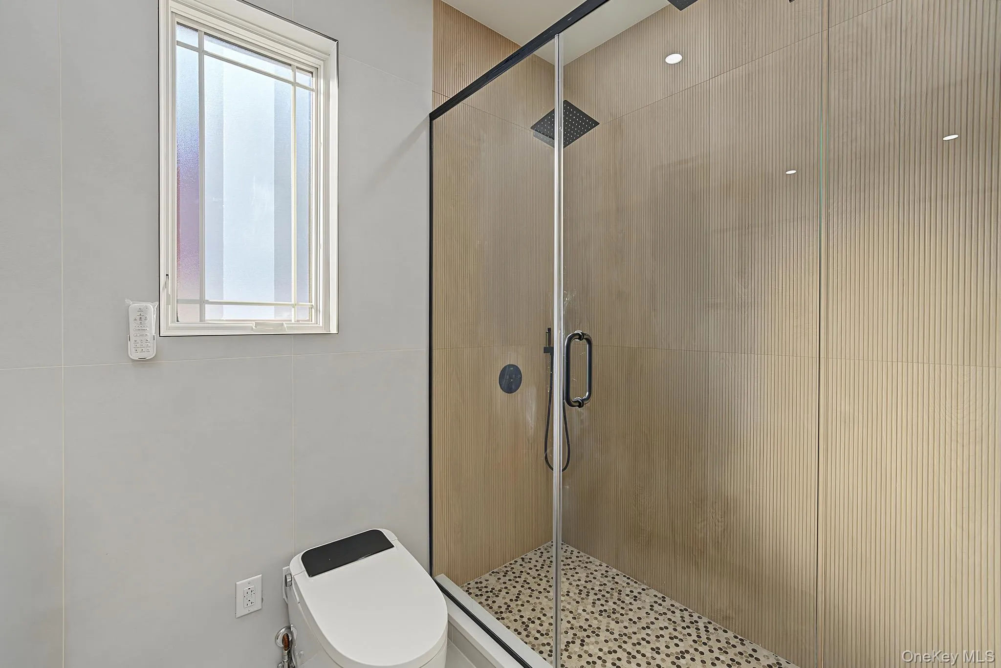 76-19 173rd Street, New York, NY, 4 Bedrooms Bedrooms, 8 Rooms Rooms,3 BathroomsBathrooms,Residential,For Rent,173rd,0,1067607 76-19 173rd Street, New York, NY, 4 Bedrooms Bedrooms, 8 Rooms Rooms,3 BathroomsBathrooms,Residential,For Rent,173rd,0,1067607