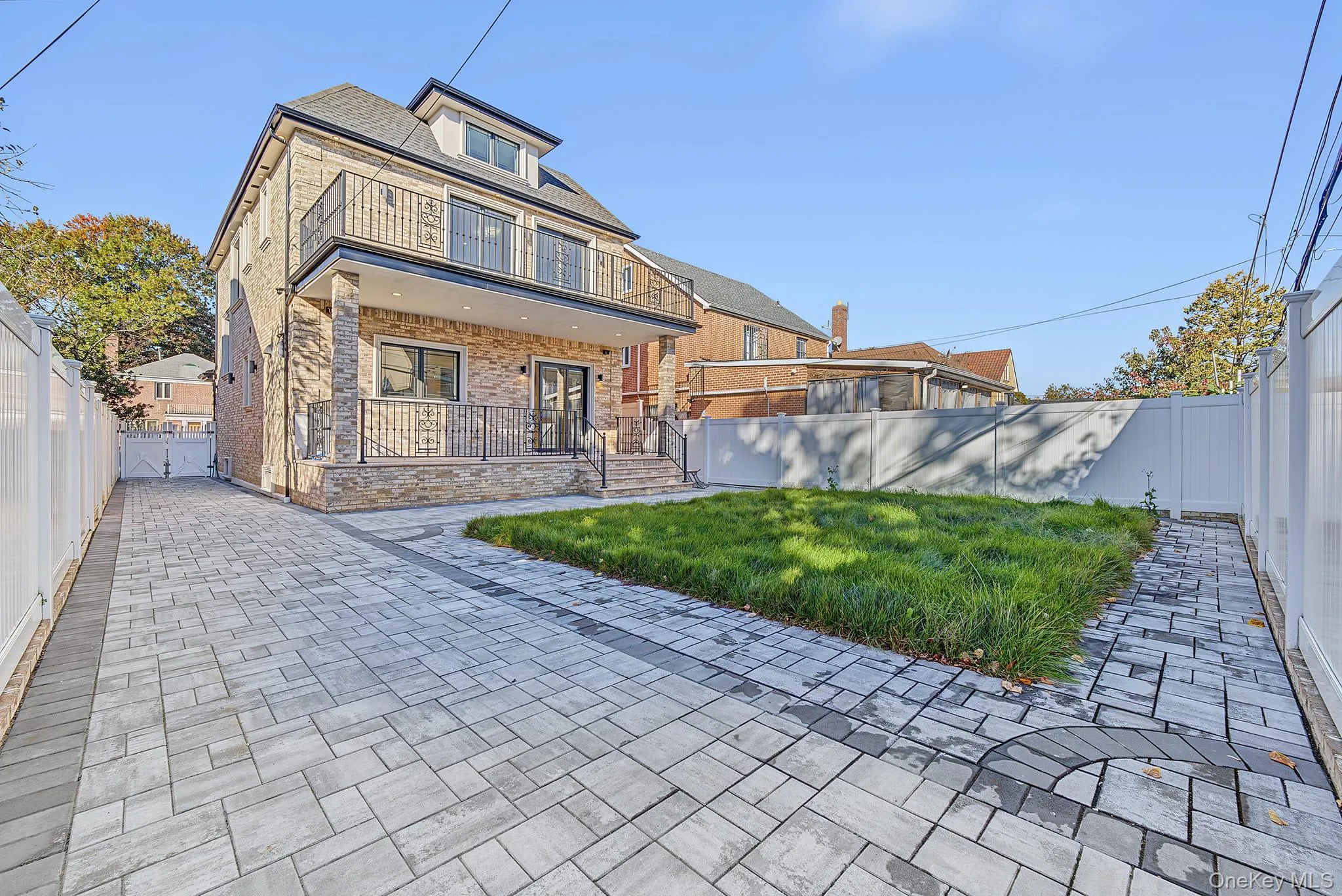 76-19 173rd Street, New York, NY, 4 Bedrooms Bedrooms, 8 Rooms Rooms,3 BathroomsBathrooms,Residential,For Rent,173rd,0,1067607 76-19 173rd Street, New York, NY, 4 Bedrooms Bedrooms, 8 Rooms Rooms,3 BathroomsBathrooms,Residential,For Rent,173rd,0,1067607
