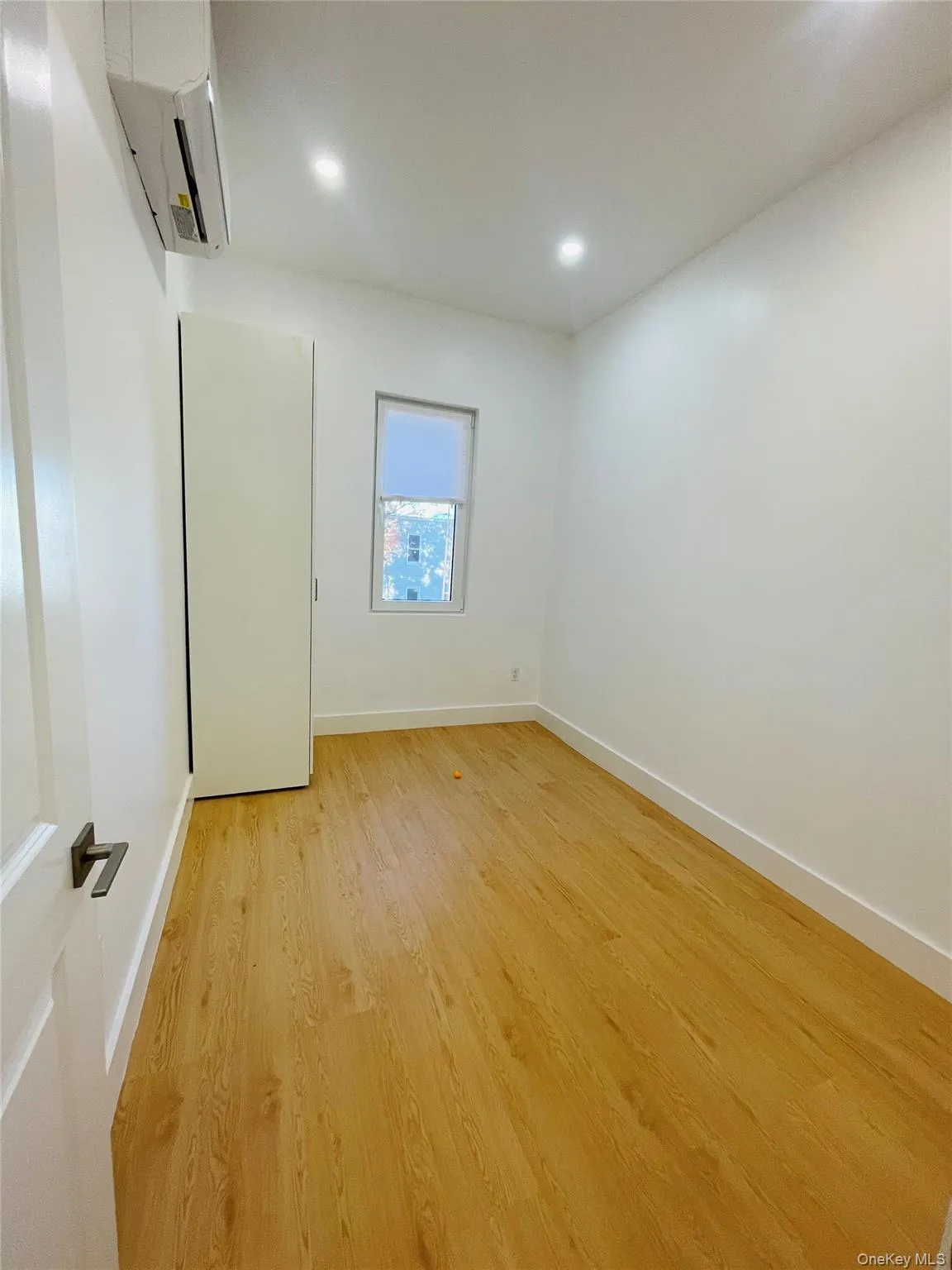 6015 Maspeth Avenue, New York, NY , With , 4 Bedroom , and , 5 Room , 2 Bathroom , For , Residential Lease , For Rent , 1067625 , MLSID,1067625 6015 Maspeth Avenue, New York, NY , With , 4 Bedroom , and , 5 Room , 2 Bathroom , For , Residential Lease , For Rent , 1067625 , MLSID,1067625