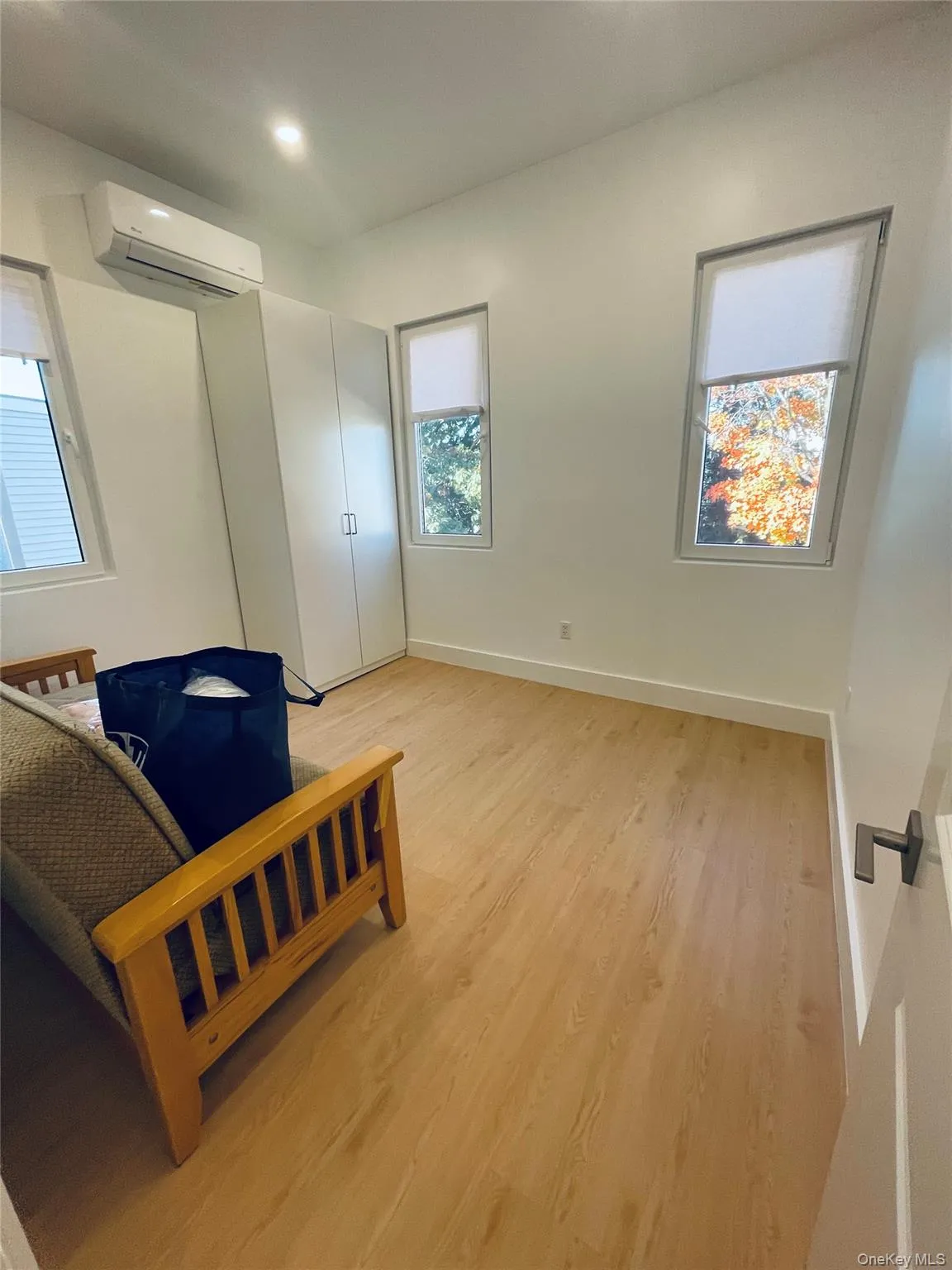 6015 Maspeth Avenue, New York, NY , With , 4 Bedroom , and , 5 Room , 2 Bathroom , For , Residential Lease , For Rent , 1067625 , MLSID,1067625 6015 Maspeth Avenue, New York, NY , With , 4 Bedroom , and , 5 Room , 2 Bathroom , For , Residential Lease , For Rent , 1067625 , MLSID,1067625