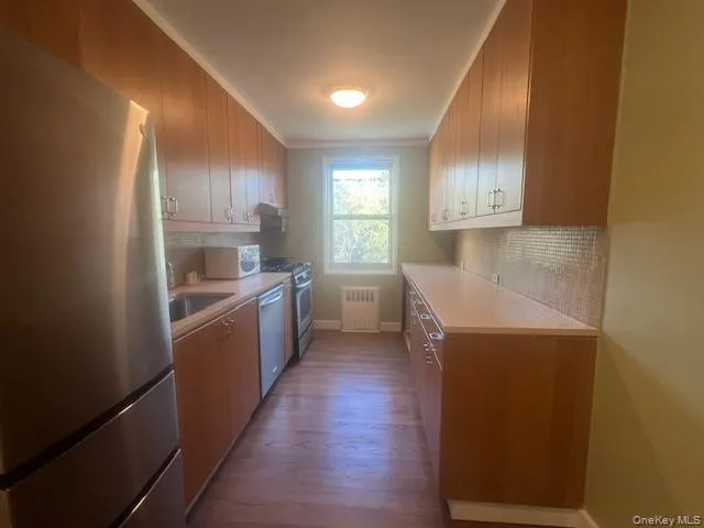 2465 Palisade Avenue, New York, NY , With , 1 Bedroom , and , 4 Room , 1 Bathroom , For , Residential Lease , For Rent , 1067627 , MLSID,1067627 2465 Palisade Avenue, New York, NY , With , 1 Bedroom , and , 4 Room , 1 Bathroom , For , Residential Lease , For Rent , 1067627 , MLSID,1067627