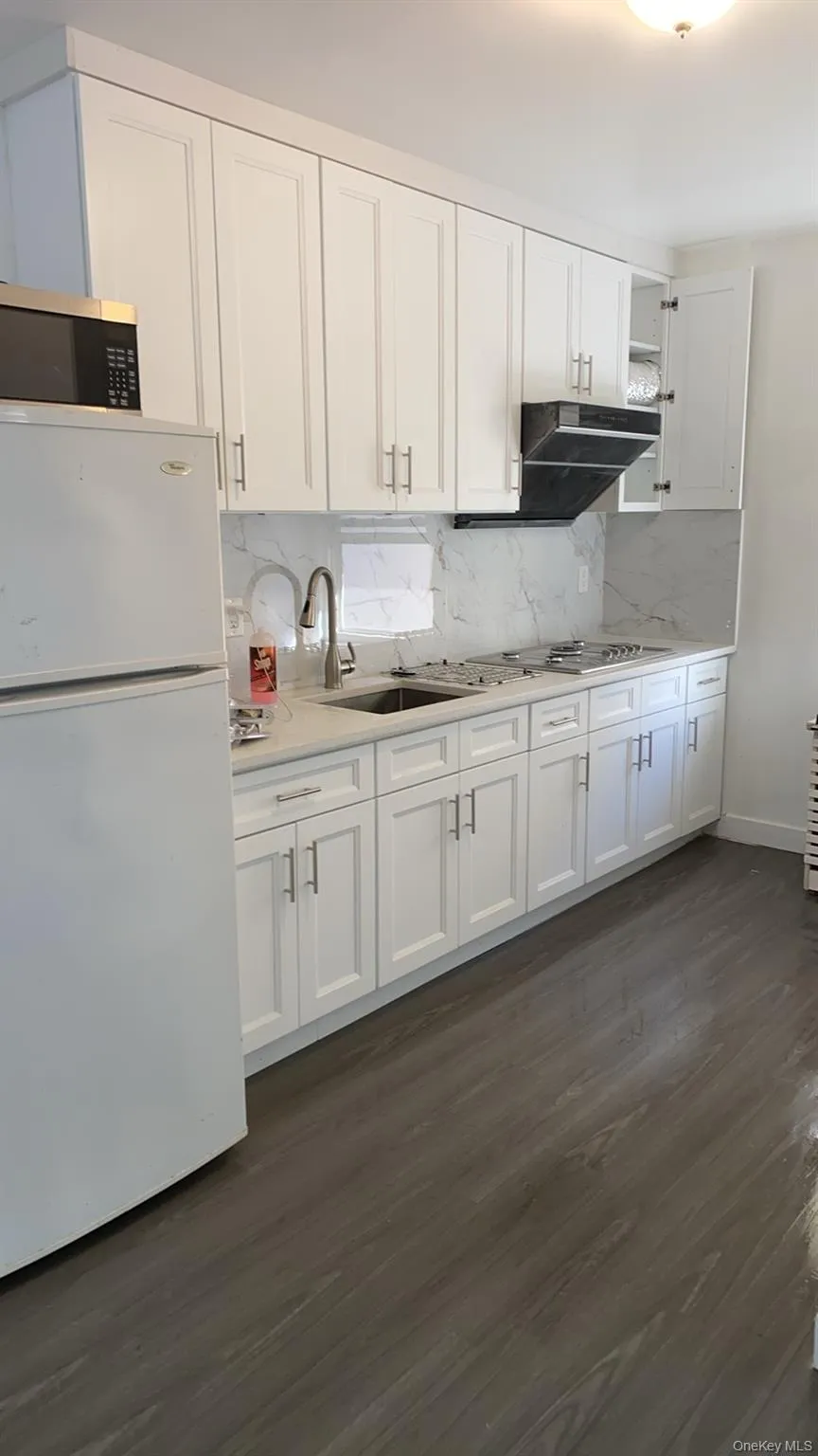 1908 Jerome Avenue, New York, NY , With , 2 Bedroom , and , 3 Room , 1 Bathroom , For , Residential Lease , For Rent , 1067663 , MLSID,1067663 1908 Jerome Avenue, New York, NY , With , 2 Bedroom , and , 3 Room , 1 Bathroom , For , Residential Lease , For Rent , 1067663 , MLSID,1067663