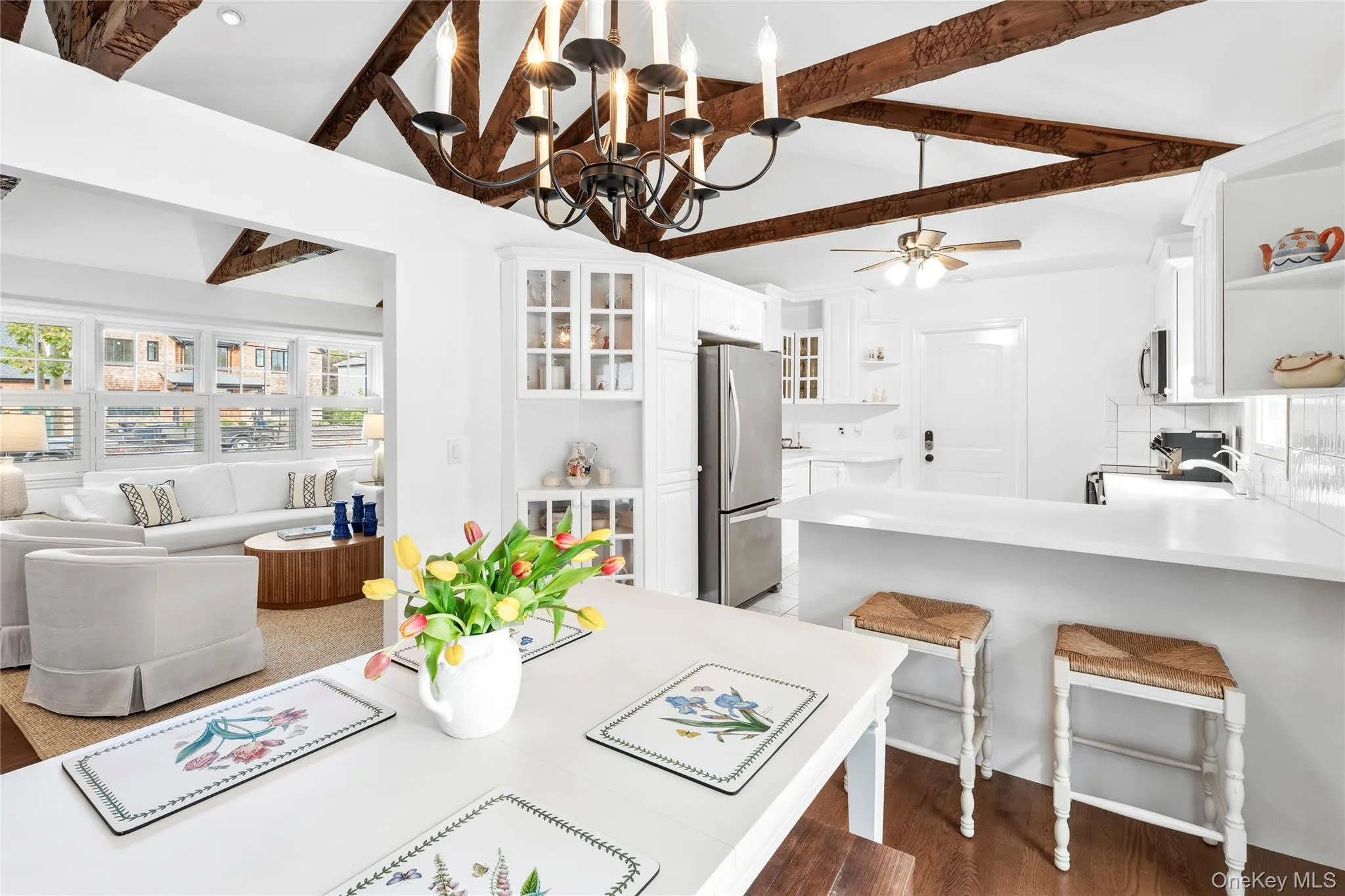 274 Sunset Avenue, Southampton, NY , With , 3 Bedroom , and , 5 Room , 2 Bathroom , For , Residential Lease , For Rent , 1067677 , MLSID,1067677 274 Sunset Avenue, Southampton, NY , With , 3 Bedroom , and , 5 Room , 2 Bathroom , For , Residential Lease , For Rent , 1067677 , MLSID,1067677