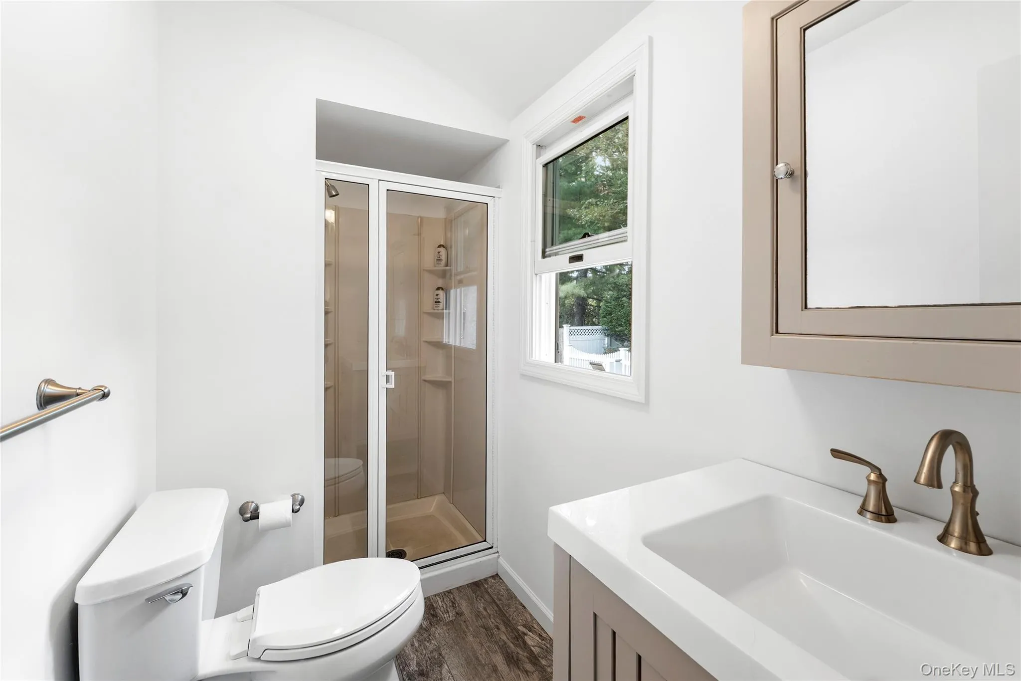 274 Sunset Avenue, Southampton, NY , With , 3 Bedroom , and , 5 Room , 2 Bathroom , For , Residential Lease , For Rent , 1067677 , MLSID,1067677 274 Sunset Avenue, Southampton, NY , With , 3 Bedroom , and , 5 Room , 2 Bathroom , For , Residential Lease , For Rent , 1067677 , MLSID,1067677