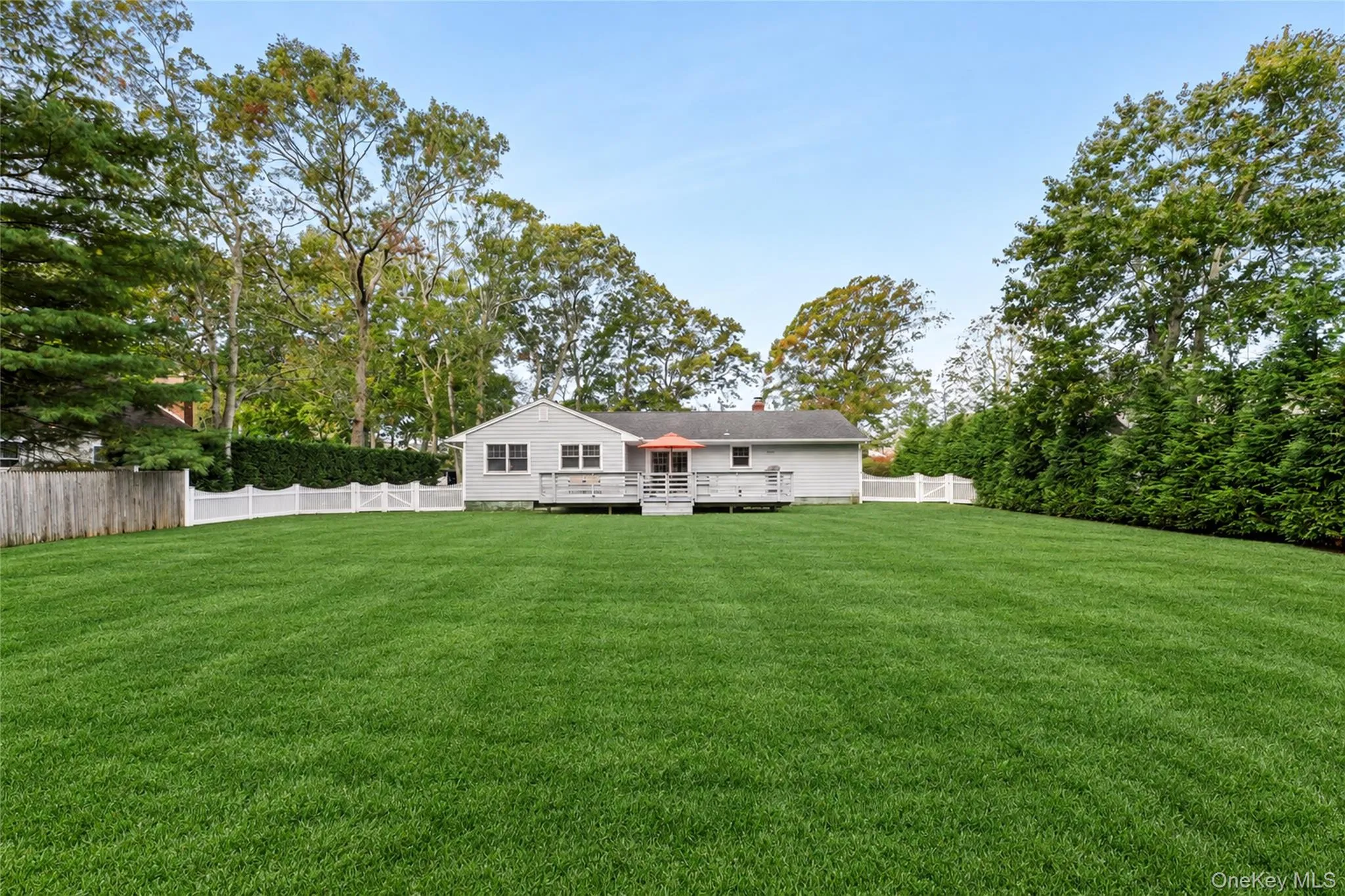 274 Sunset Avenue, Southampton, NY , With , 3 Bedroom , and , 5 Room , 2 Bathroom , For , Residential Lease , For Rent , 1067677 , MLSID,1067677 274 Sunset Avenue, Southampton, NY , With , 3 Bedroom , and , 5 Room , 2 Bathroom , For , Residential Lease , For Rent , 1067677 , MLSID,1067677