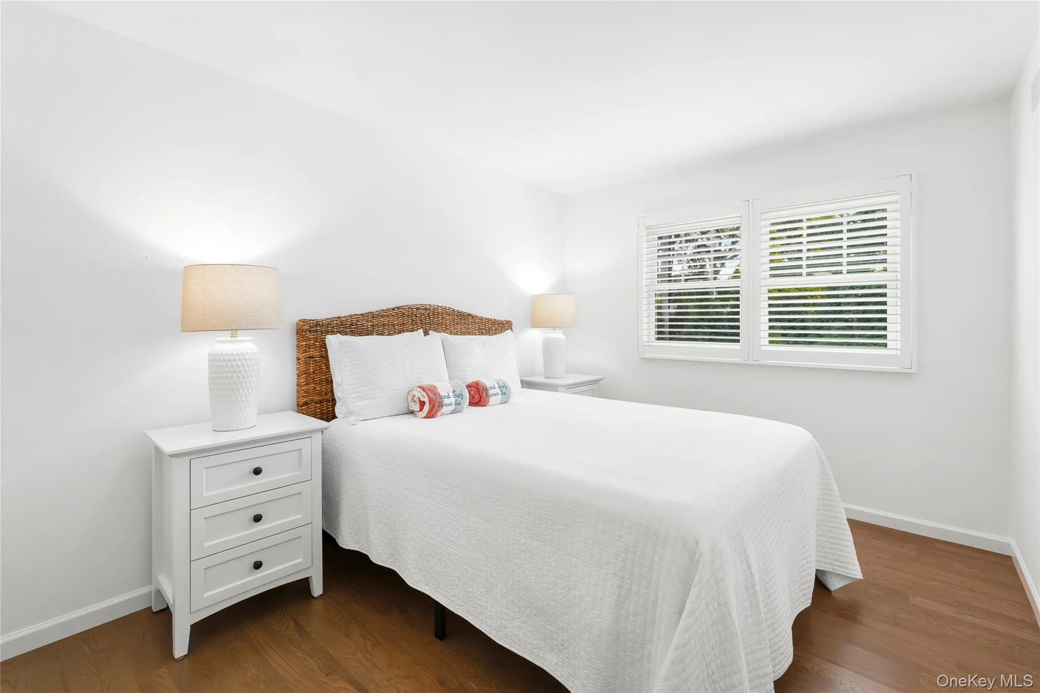 274 Sunset Avenue, Southampton, NY , With , 3 Bedroom , and , 5 Room , 2 Bathroom , For , Residential Lease , For Rent , 1067677 , MLSID,1067677 274 Sunset Avenue, Southampton, NY , With , 3 Bedroom , and , 5 Room , 2 Bathroom , For , Residential Lease , For Rent , 1067677 , MLSID,1067677