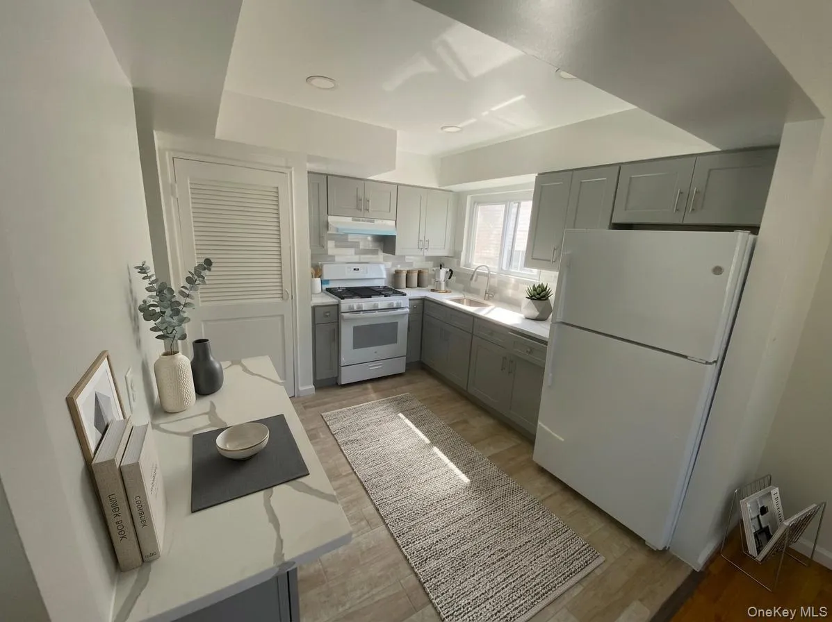 149-68 253rd Street, New York, NY , With , 3 Bedroom , and , 6 Room , 1 Bathroom , For , Residential Lease , For Rent , 1067759 , MLSID,1067759 149-68 253rd Street, New York, NY , With , 3 Bedroom , and , 6 Room , 1 Bathroom , For , Residential Lease , For Rent , 1067759 , MLSID,1067759