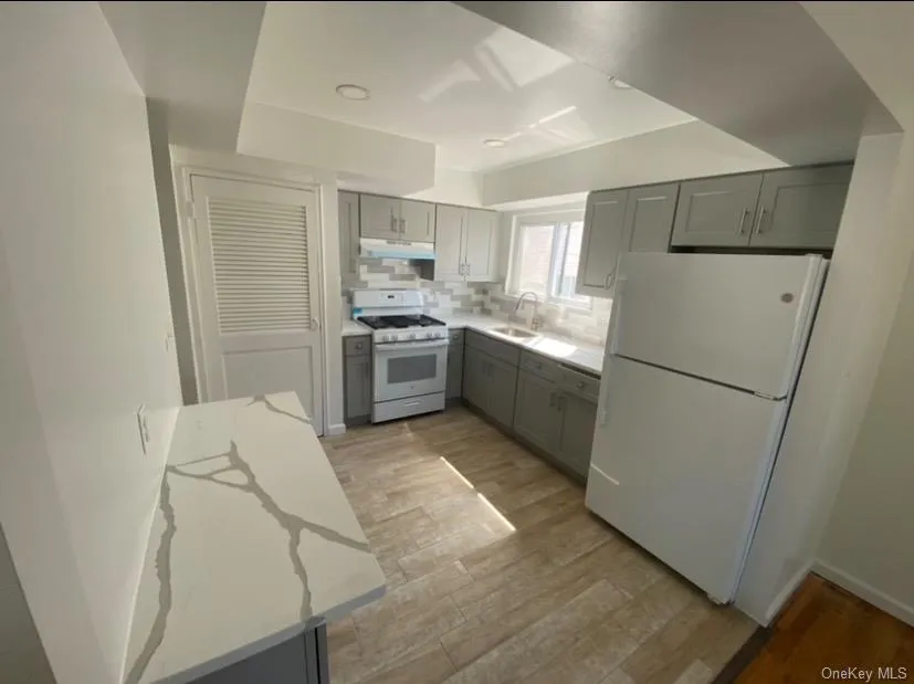 149-68 253rd Street, New York, NY , With , 3 Bedroom , and , 6 Room , 1 Bathroom , For , Residential Lease , For Rent , 1067759 , MLSID,1067759 149-68 253rd Street, New York, NY , With , 3 Bedroom , and , 6 Room , 1 Bathroom , For , Residential Lease , For Rent , 1067759 , MLSID,1067759