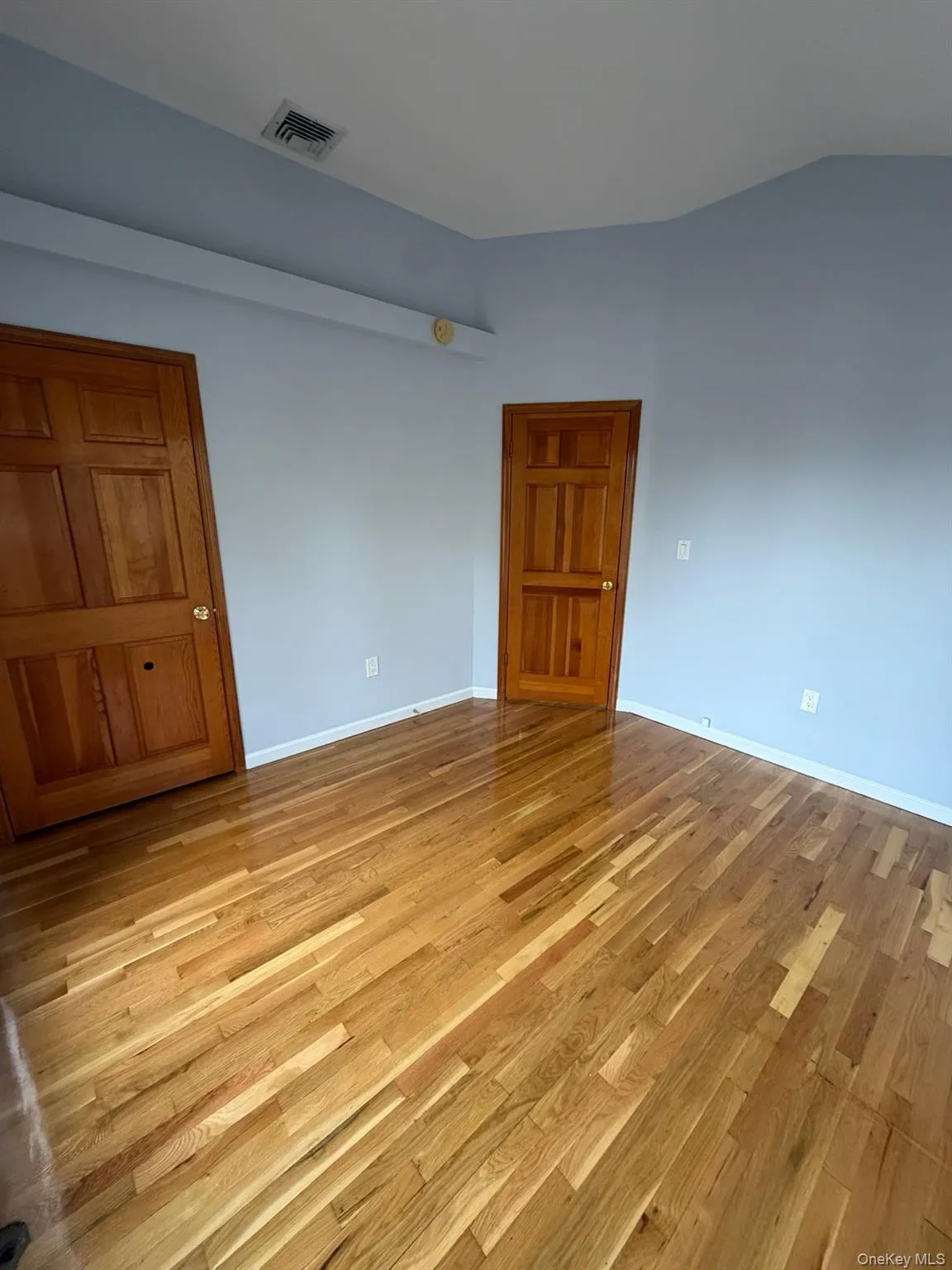 888 Custer Street, Hempstead, NY , With , 2 Bedroom , and , 4 Room , 1 Bathroom , For , Residential Lease , For Rent , 1067883 , MLSID,1067883 888 Custer Street, Hempstead, NY , With , 2 Bedroom , and , 4 Room , 1 Bathroom , For , Residential Lease , For Rent , 1067883 , MLSID,1067883