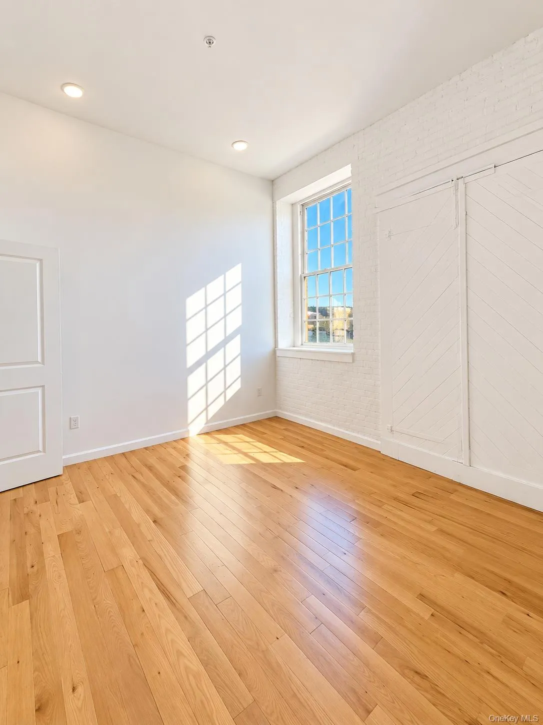 155 River St, Troy, NY , With , 2 Bedroom , and , 5 Room , 1 Bathroom , For , Residential Lease , For Rent , 1068069 , MLSID,1068069 155 River St, Troy, NY , With , 2 Bedroom , and , 5 Room , 1 Bathroom , For , Residential Lease , For Rent , 1068069 , MLSID,1068069