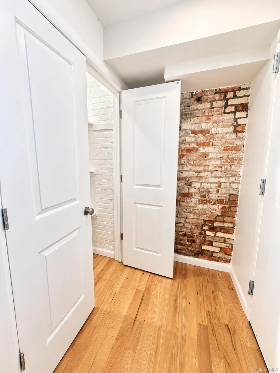 155 River St, Troy, NY , With , 1 Bedroom , and , 5 Room , 1 Bathroom , For , Residential Lease , For Rent , 1068074 , MLSID,1068074 155 River St, Troy, NY , With , 1 Bedroom , and , 5 Room , 1 Bathroom , For , Residential Lease , For Rent , 1068074 , MLSID,1068074