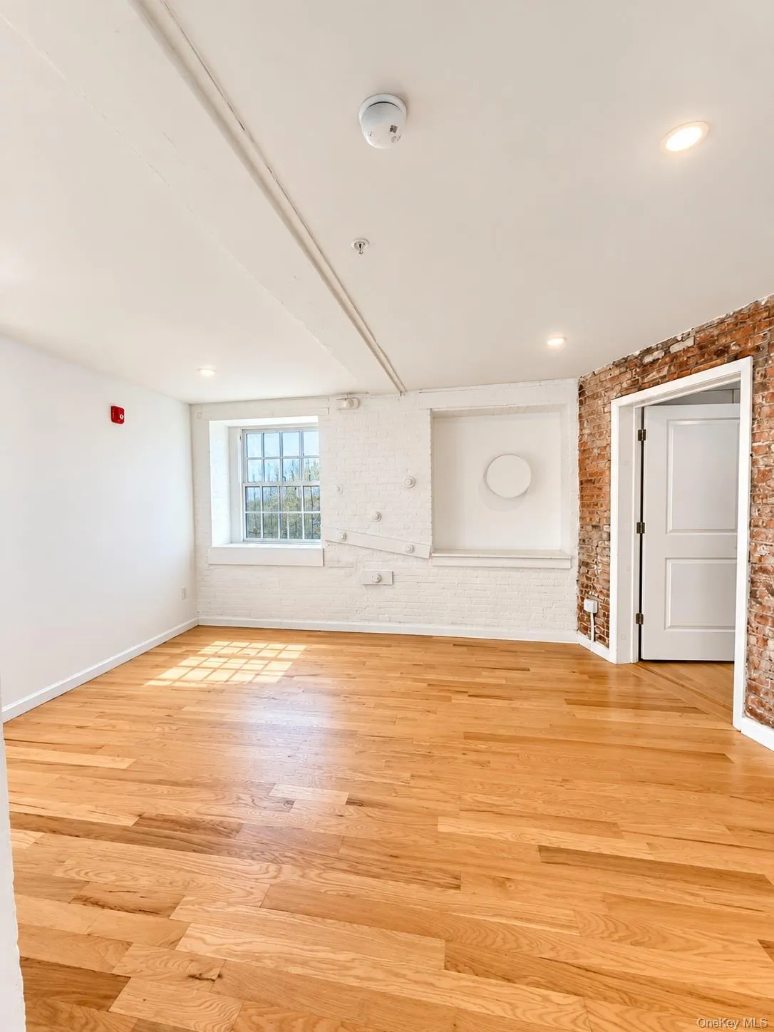 155 River St, Troy, NY , With , 1 Bedroom , and , 5 Room , 1 Bathroom , For , Residential Lease , For Rent , 1068074 , MLSID,1068074 155 River St, Troy, NY , With , 1 Bedroom , and , 5 Room , 1 Bathroom , For , Residential Lease , For Rent , 1068074 , MLSID,1068074