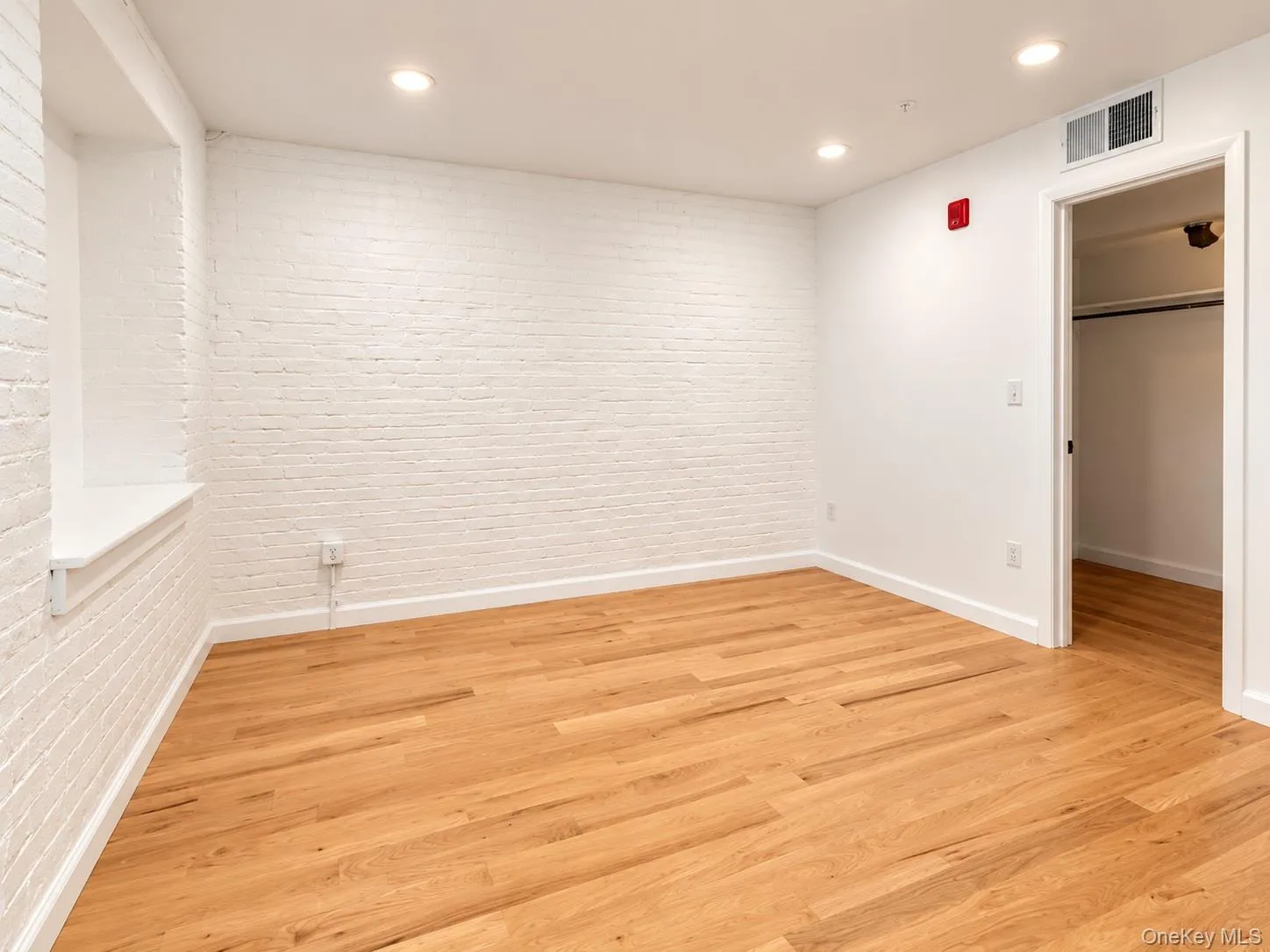155 River St, Troy, NY , With , 1 Bedroom , and , 5 Room , 1 Bathroom , For , Residential Lease , For Rent , 1068074 , MLSID,1068074 155 River St, Troy, NY , With , 1 Bedroom , and , 5 Room , 1 Bathroom , For , Residential Lease , For Rent , 1068074 , MLSID,1068074