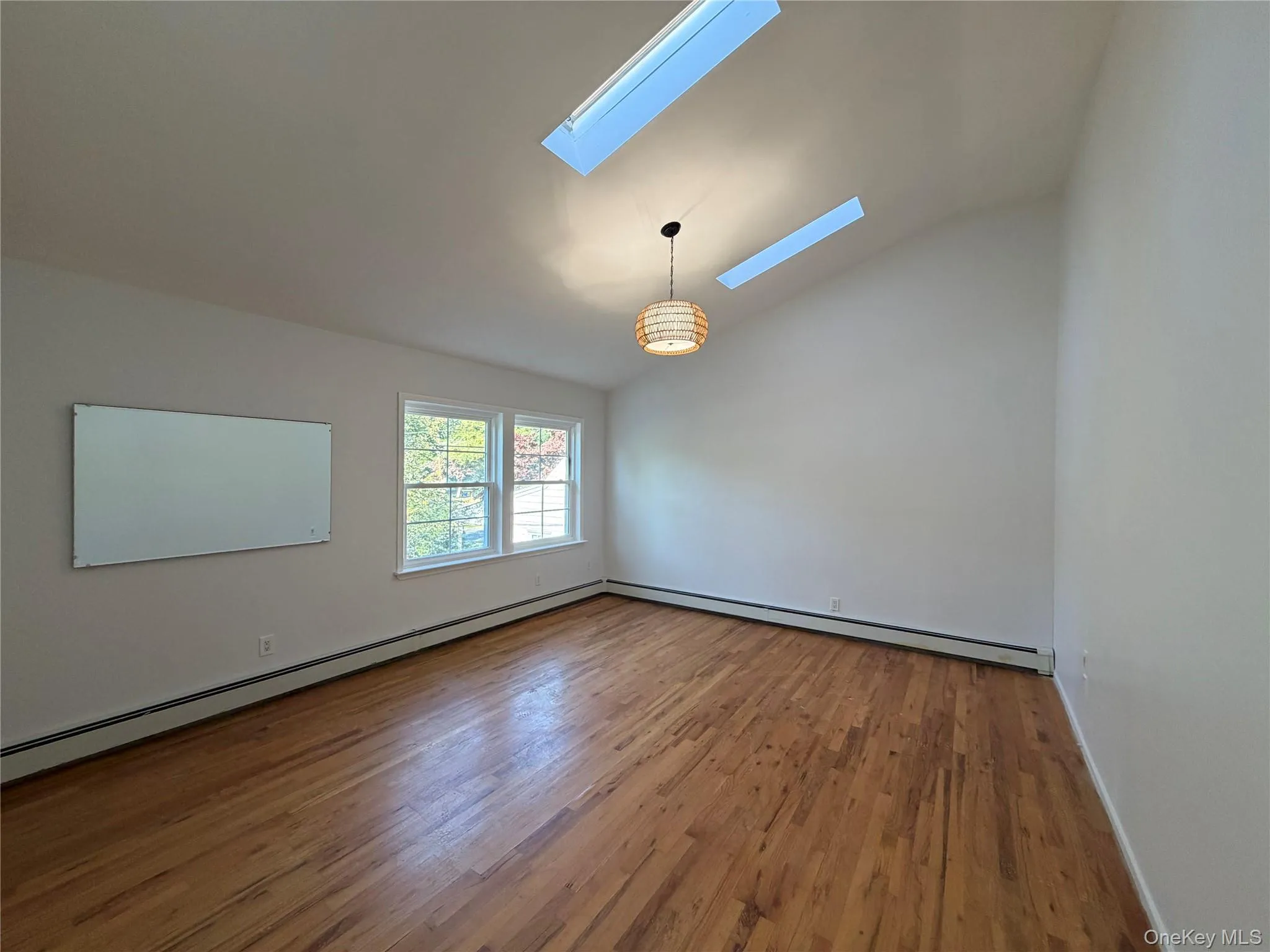 46 Sagamore Hill Drive, North Hempstead, NY , With , 5 Bedroom , and , 9 Room , 2 Bathroom , For , Residential Lease , For Rent , 1068221 , MLSID,1068221 46 Sagamore Hill Drive, North Hempstead, NY , With , 5 Bedroom , and , 9 Room , 2 Bathroom , For , Residential Lease , For Rent , 1068221 , MLSID,1068221