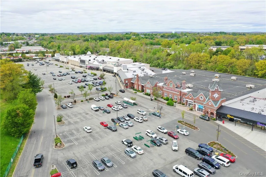 1 Spring Valley Market Place, Clarkstown, NY, ,Commercial Lease,Idx,Spring Valley Market,0,H6083191 1 Spring Valley Market Place, Clarkstown, NY, ,Commercial Lease,Idx,Spring Valley Market,0,H6083191