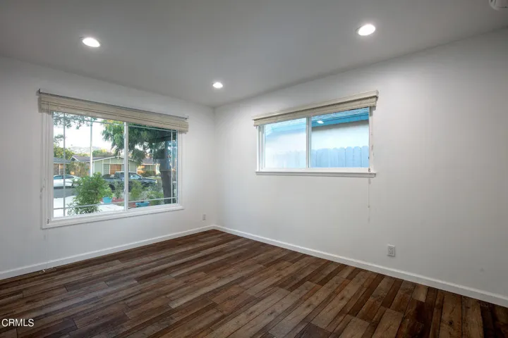 queens-3bed