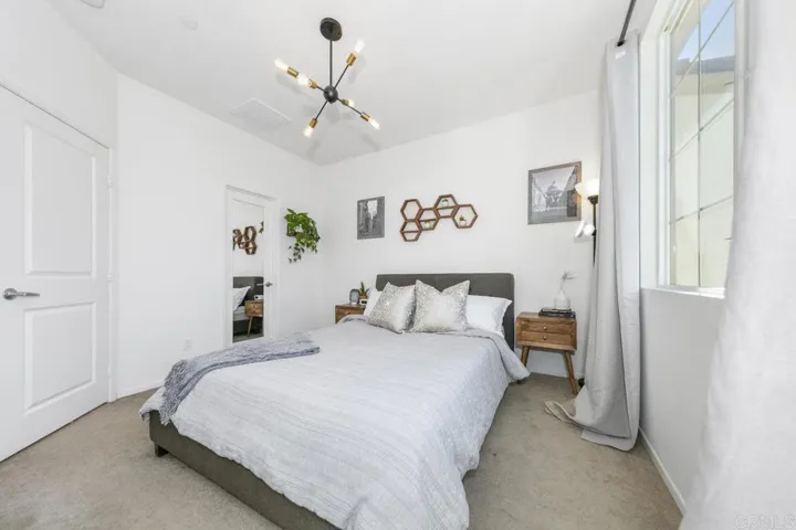 1281 Via Lucero, Oceanside, California 92056