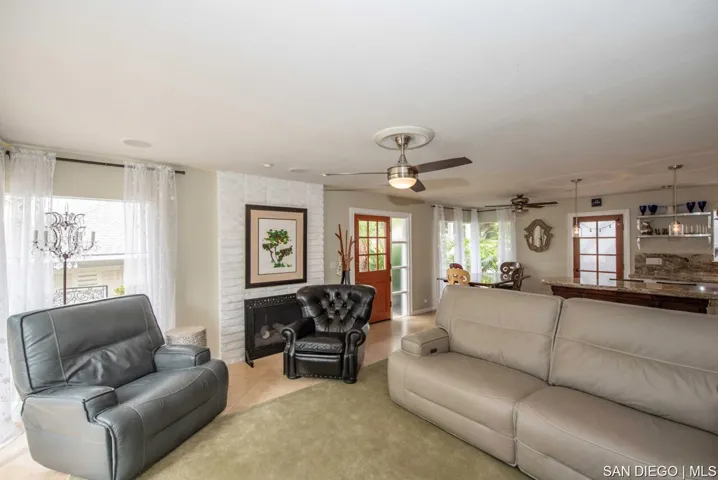 413 Camino San Clemente, San Clemente, California 92672