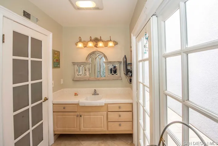 413 Camino San Clemente, San Clemente, California 92672