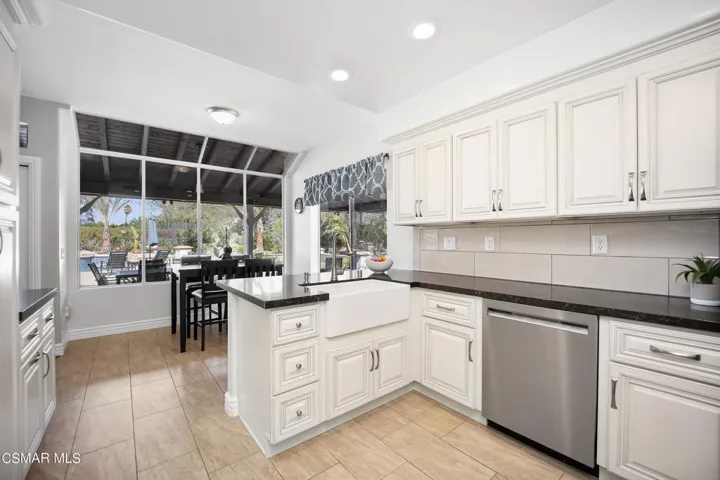 515 Aqueduct Ct Simi Valley-25