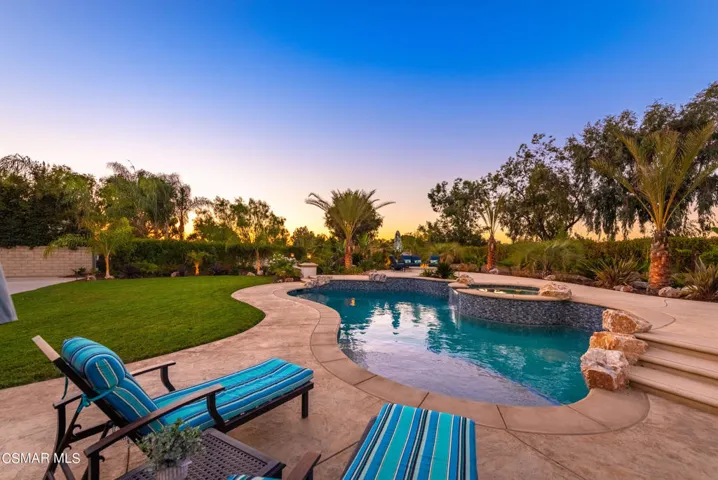 515 Aqueduct Ct Simi Valley-207
