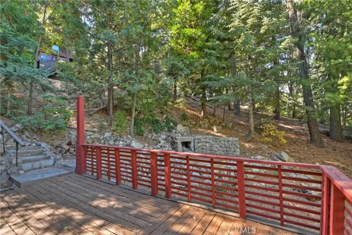 25626 Mid Lane, Twin Peaks, California 92391