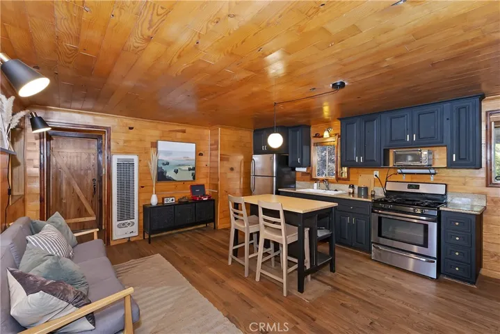 25626 Mid Lane, Twin Peaks, California 92391