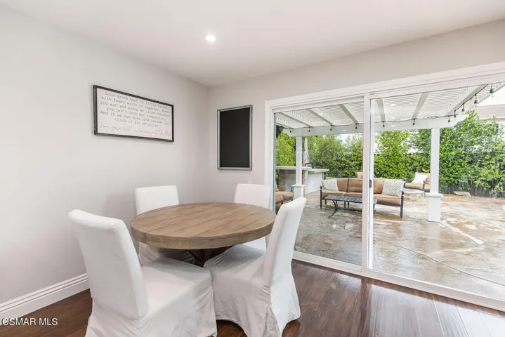 3875 Elkwood St Thousand Oaks-large-009-