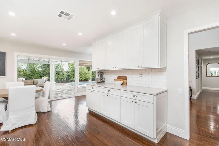 3875 Elkwood St Thousand Oaks-large-011-
