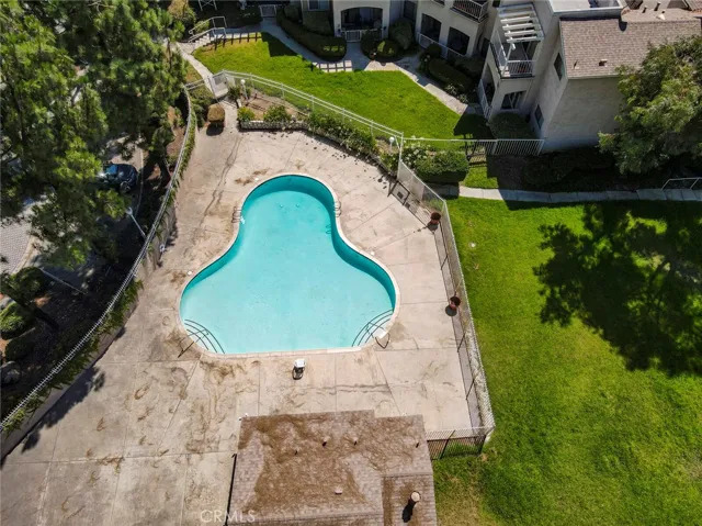 2410 N Towne Avenue 55, Pomona, California 91767