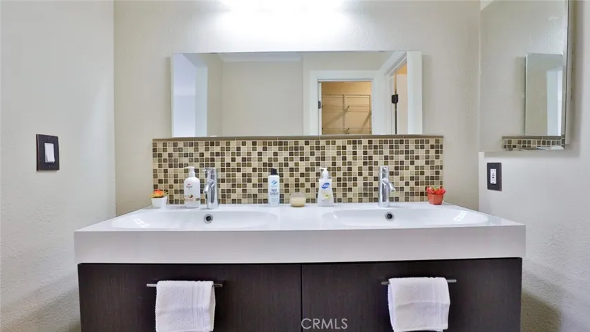 2410 N Towne Avenue 55, Pomona, California 91767
