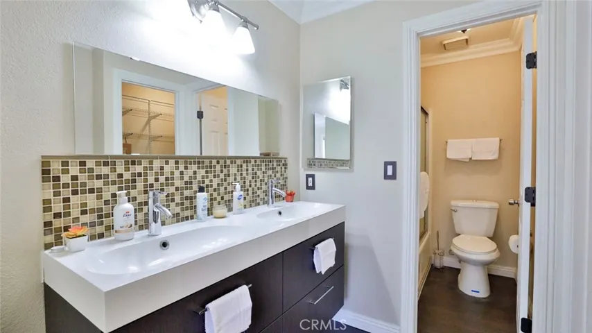 2410 N Towne Avenue 55, Pomona, California 91767