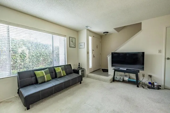 3137 Seacrest Avenue, Marina, California 93933