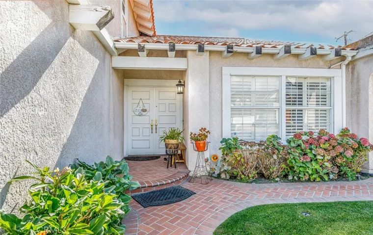 6470 Leone Way, Cypress, California 90630