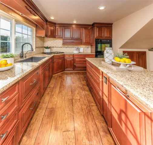 6470 Leone Way, Cypress, California 90630