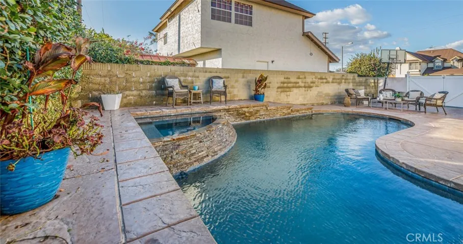 Jacuzzi with view of entire backyard