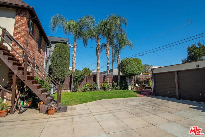 1138 S Citrus Avenue 8, Los Angeles, California 90019