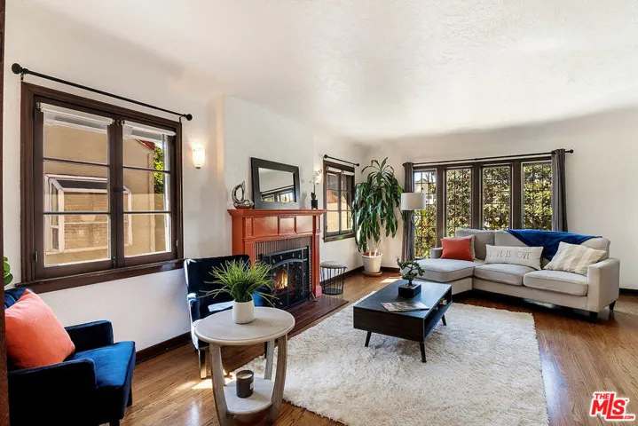 1138 S Citrus Avenue 8, Los Angeles, California 90019