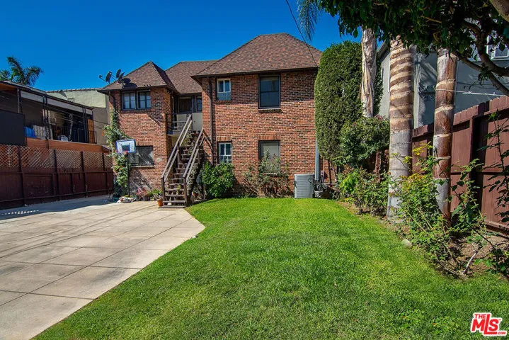 1138 S Citrus Avenue 8, Los Angeles, California 90019
