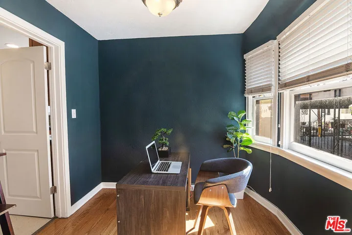 1138 S Citrus Avenue 8, Los Angeles, California 90019