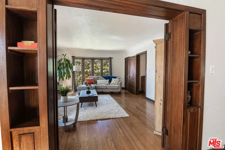 1138 S Citrus Avenue 8, Los Angeles, California 90019