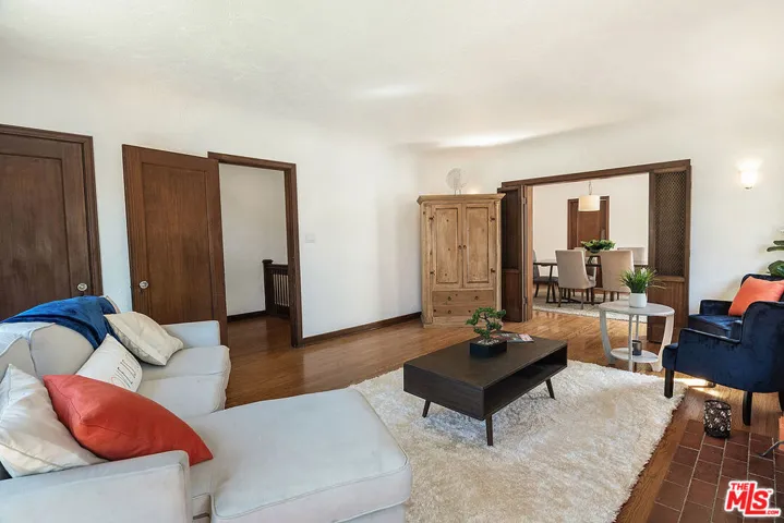 1138 S Citrus Avenue 8, Los Angeles, California 90019
