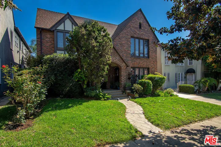 1138 S Citrus Avenue 8, Los Angeles, California 90019