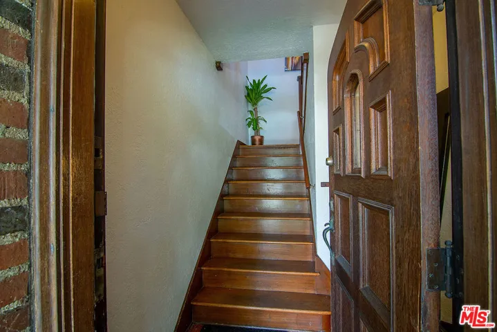 1138 S Citrus Avenue 8, Los Angeles, California 90019