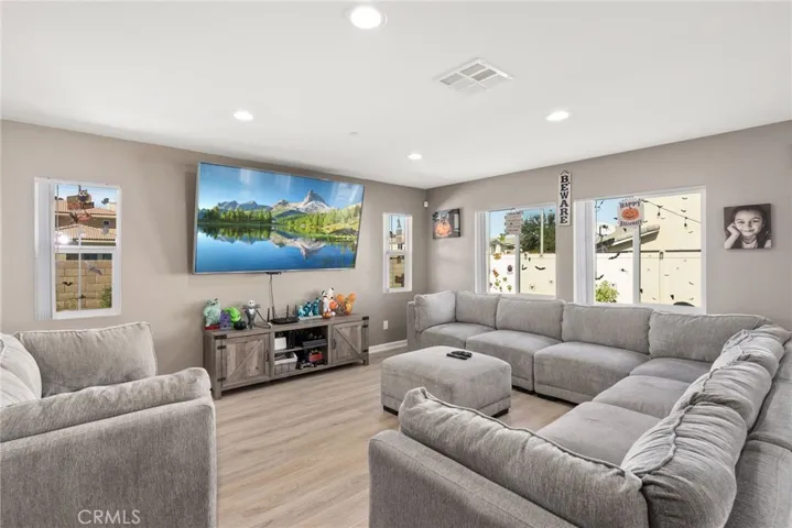753 Wilde Lane, San Jacinto, California 92583