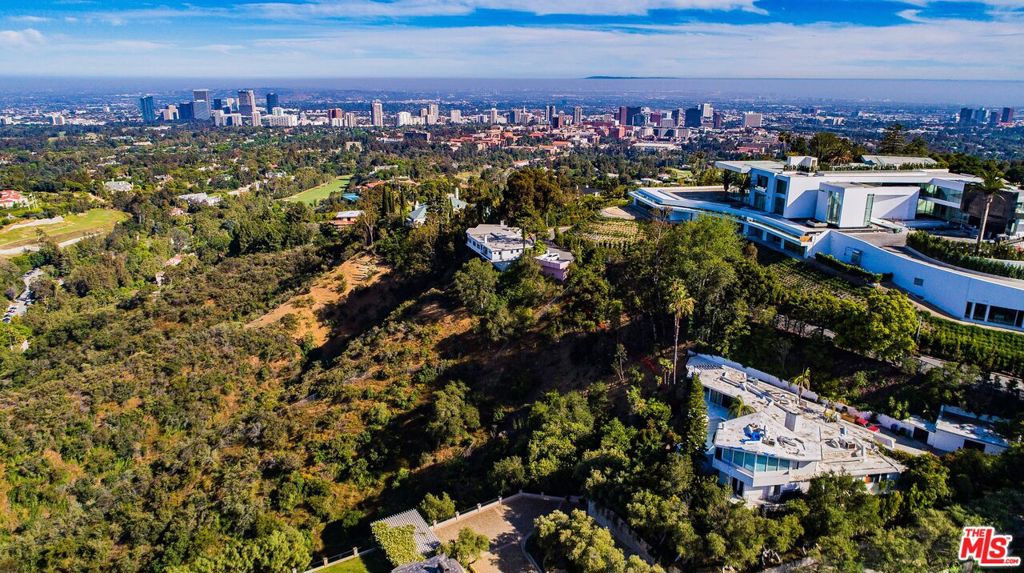 960 Stradella Road, Los Angeles, California 90077 home-pic-1